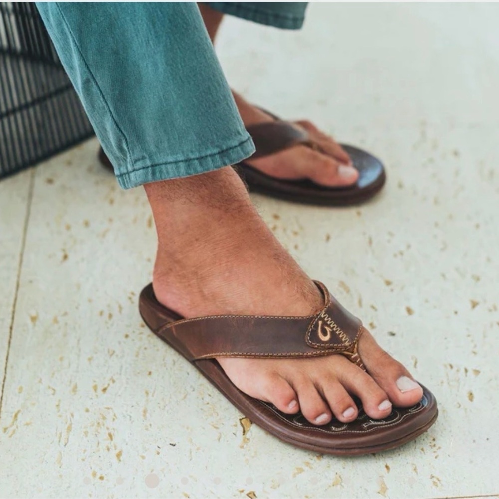 OluKai Mekila Men’s Sandals